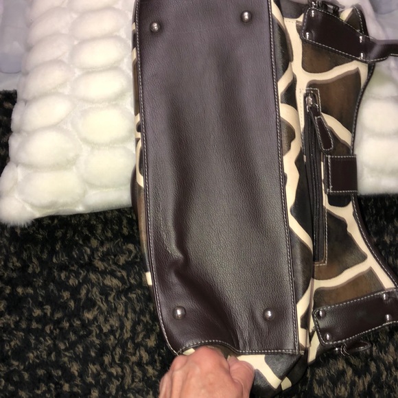 2 HANDLE BAG - Picture 4 of 7